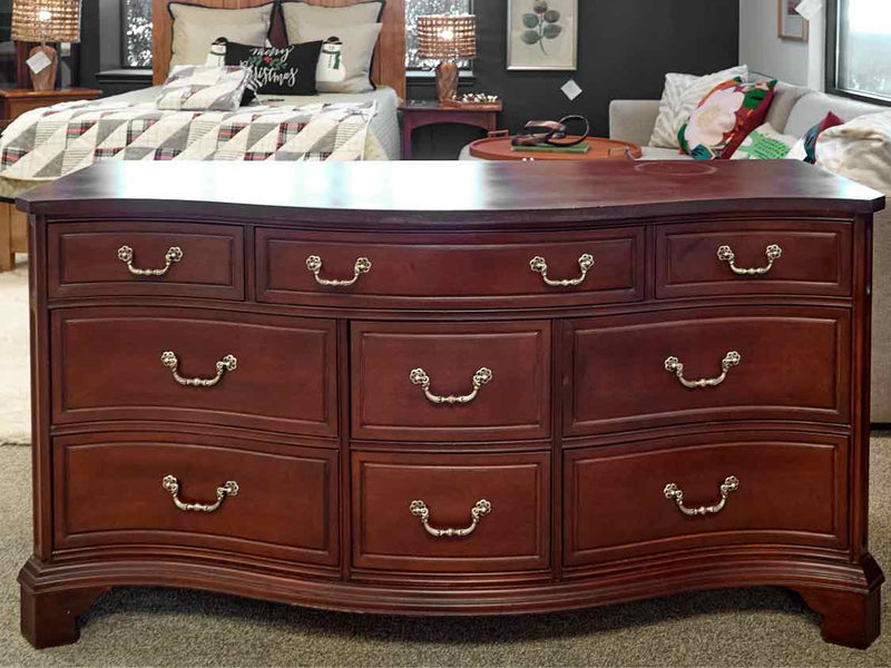 Grand Rapids Mahogany Serpentine  9 Drawer Dresser