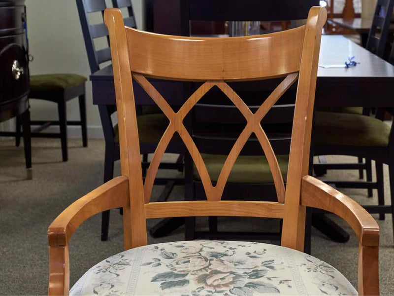 Harden Cherry Dining Table & Set of Six Chairs