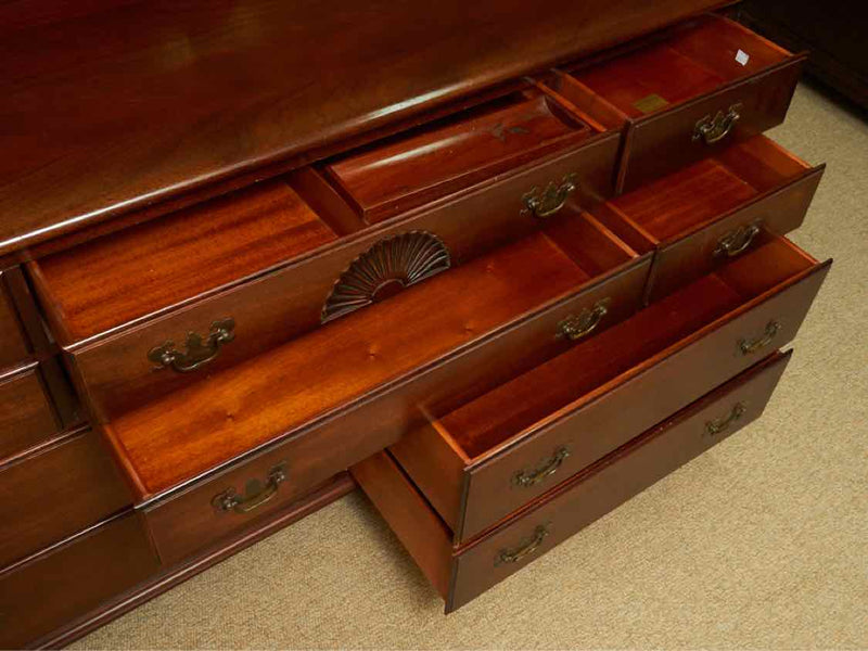 Kling Mahogany 10 Drawer With Carved Fan Accent  Dresser