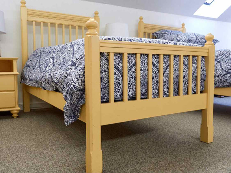 Pair of Vermont Tubbs Twin Beds in Buttercream