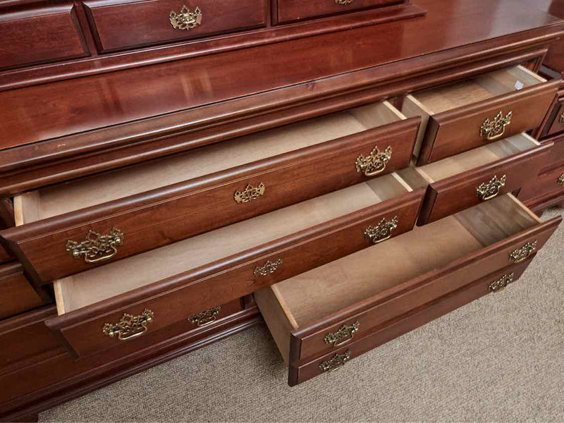 Cherry 8 Drawer Dresser With 3  DrawerJewelry/Glove Box& Mirror