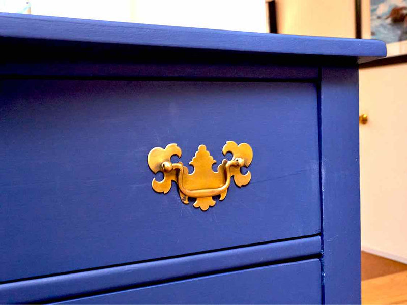 'Delphinium Blue' Finish 3 Drawer Chest