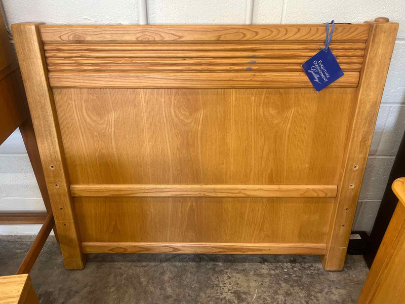 Stanley Oak Twin Bed