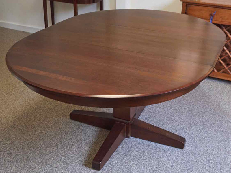 Ethan Allen 48" Round Dining Table with Leaf in Dark Finish Cherry