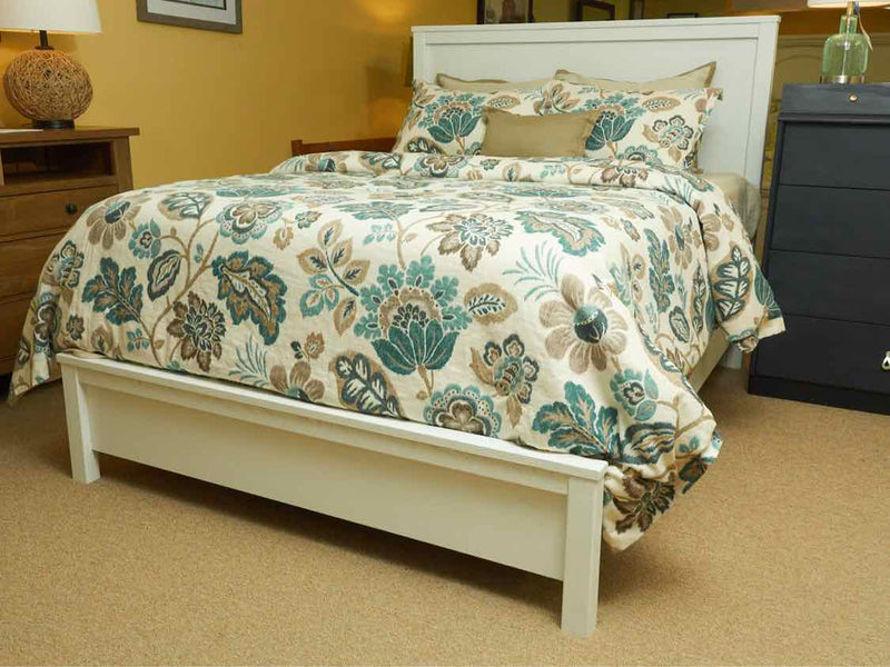 Vaughan Bassett "Fundamentals" Queen Bed