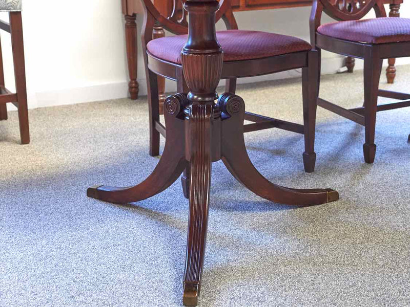 Mahogany  Duncan Phyfe Double Pedestal Table & 6 Chair Set