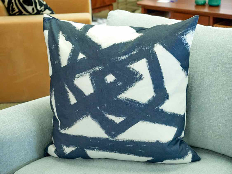 Norman Wyatt Home 'Kinetic' Accent Pillow