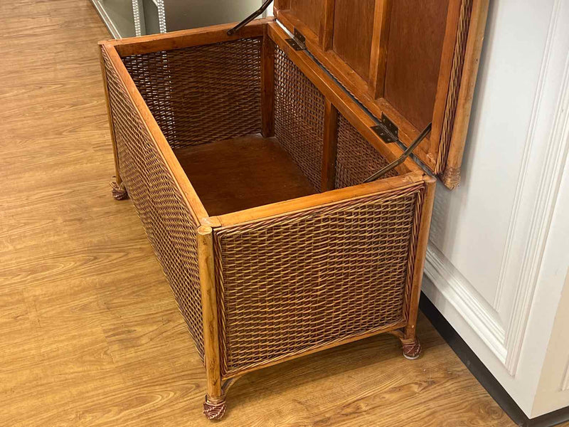 Wicker Rattan Trunk