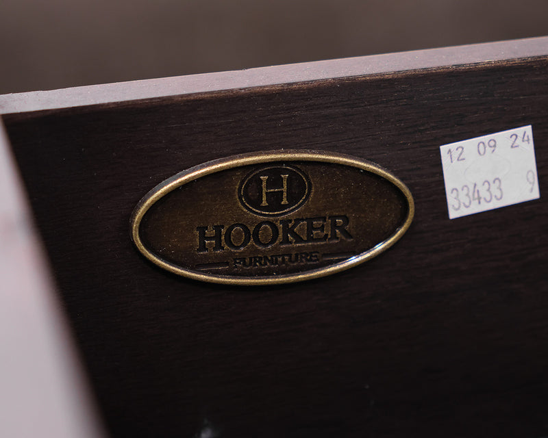 Hooker Furniture Casual Dining Traditions Buffet