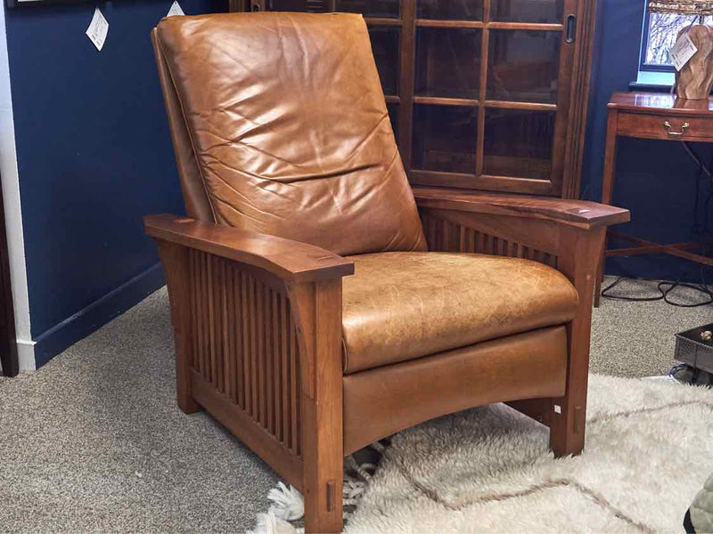 Stickley Mission  Cherry Morris Recliner with Carmel Leather Cushions