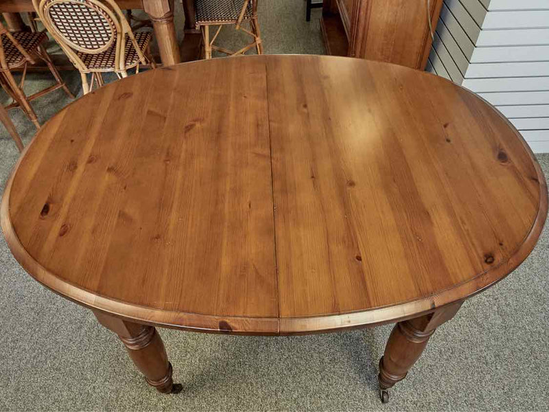 Pottery Barn Pine Oval Dining Table