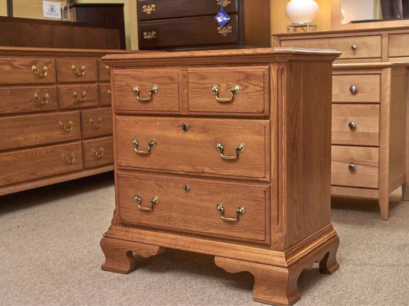 Kincaid  Oak 3 Drawer Nightstand