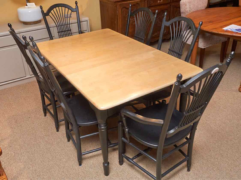 Nichols & Stone Maple Top Black Finish 6 Fan Back Chairs 1 Leaf  Dining Table