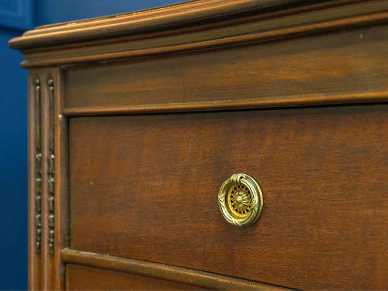 Mahogany Bowfront Dresser With Shield Mirror