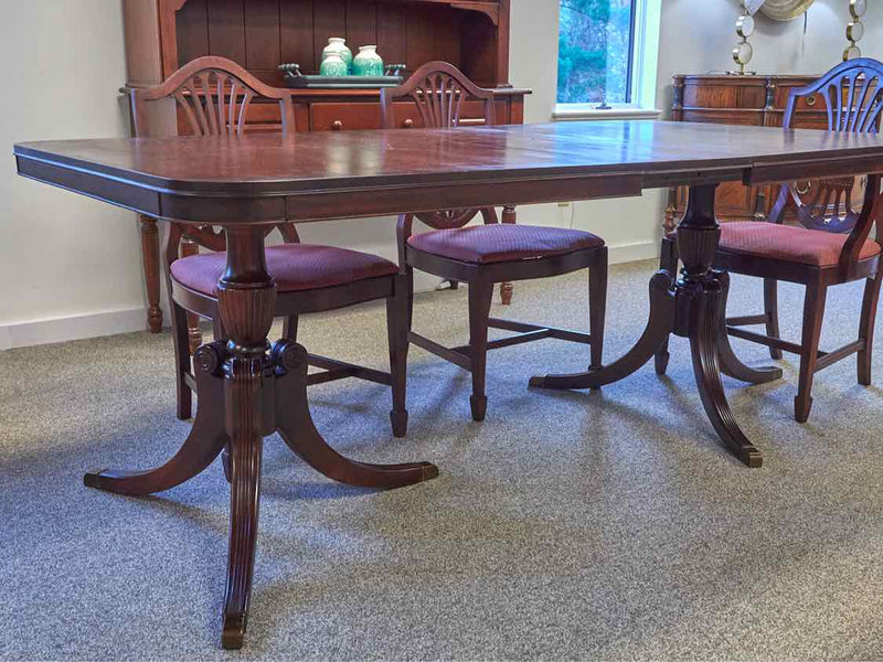 Mahogany  Duncan Phyfe Double Pedestal Table & 6 Chair Set