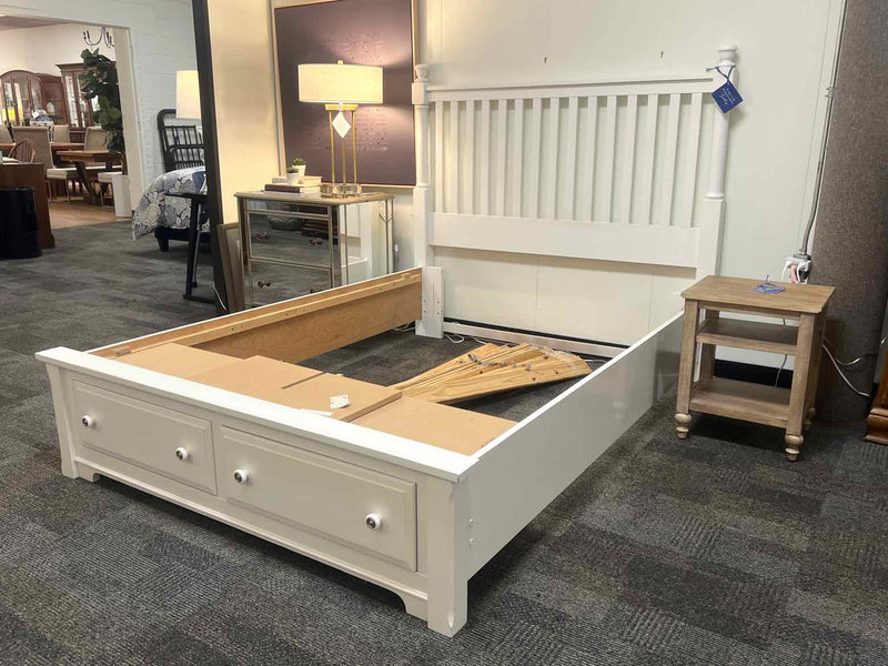 Vaughan Bassett Queen Storage Bed