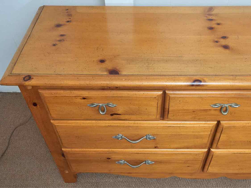 Pine 7 Drawer Dresser