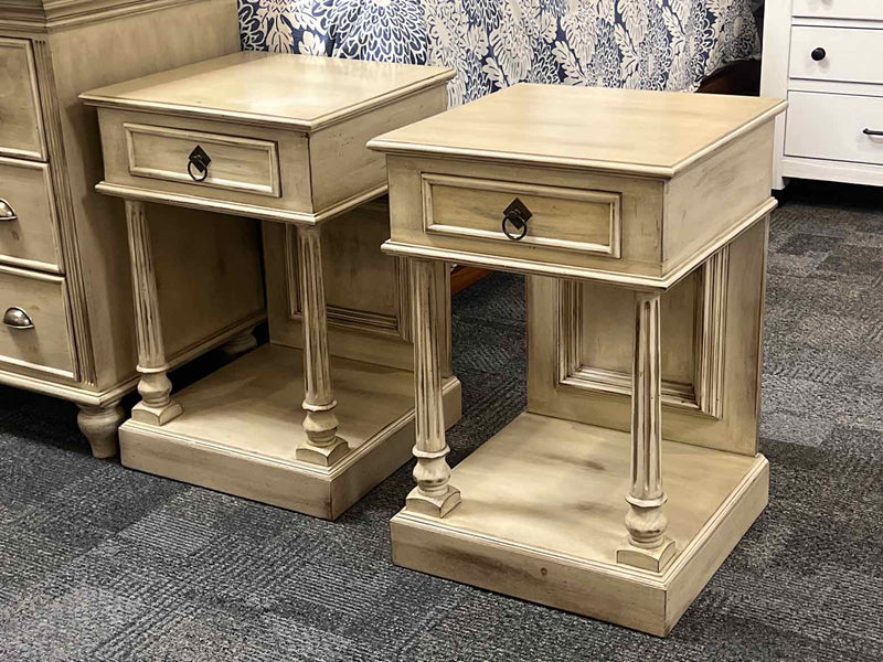 Pair of David Lee 'Heritage' Nightstands