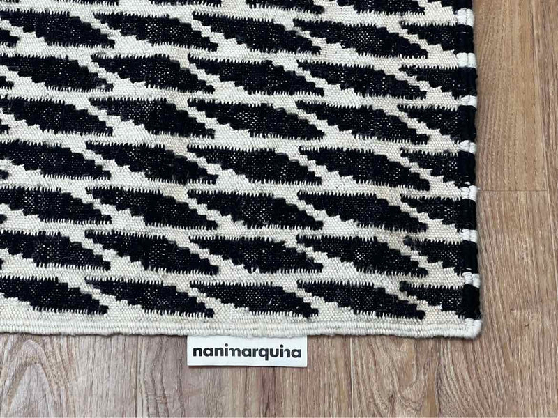 Nanimarquina 'Blur' Wool Rug in Black and Ivory