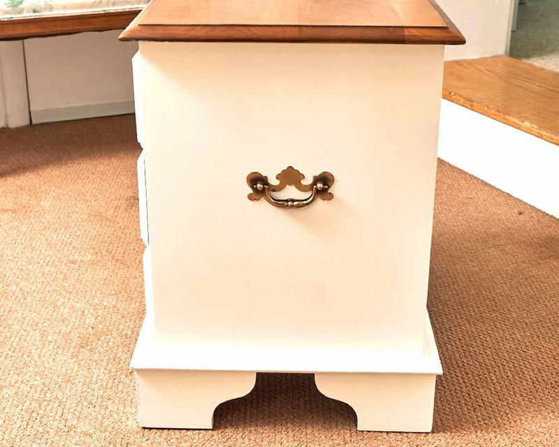 Cherry Top 3 Drawer In White Finish Side Table