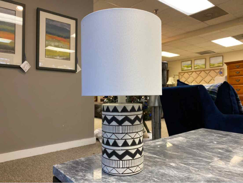 White & Black Ceramic Table Lamp with White Drum Shade