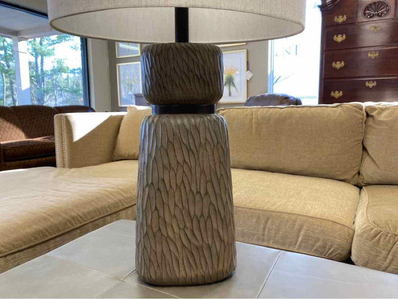 Roanoke & Dunbrook Casual Table Lamp