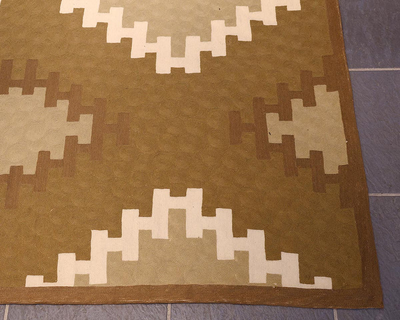 Williams Sonoma  Earth Tone  South Western  Area Rug